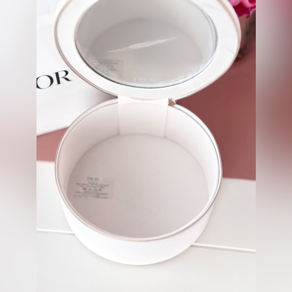 2 Options- Dior Vanity Cosmetic Case - Picture 8 of 10